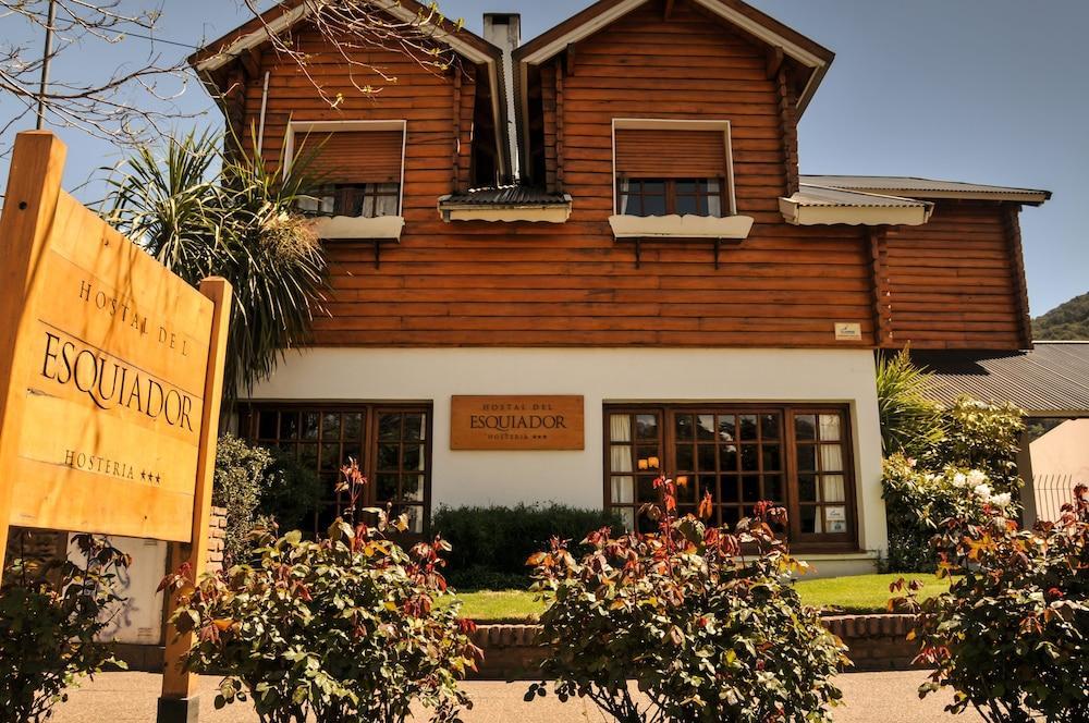 Hosteria Hostal Del Esquiador San Martín de los Andes المظهر الخارجي الصورة