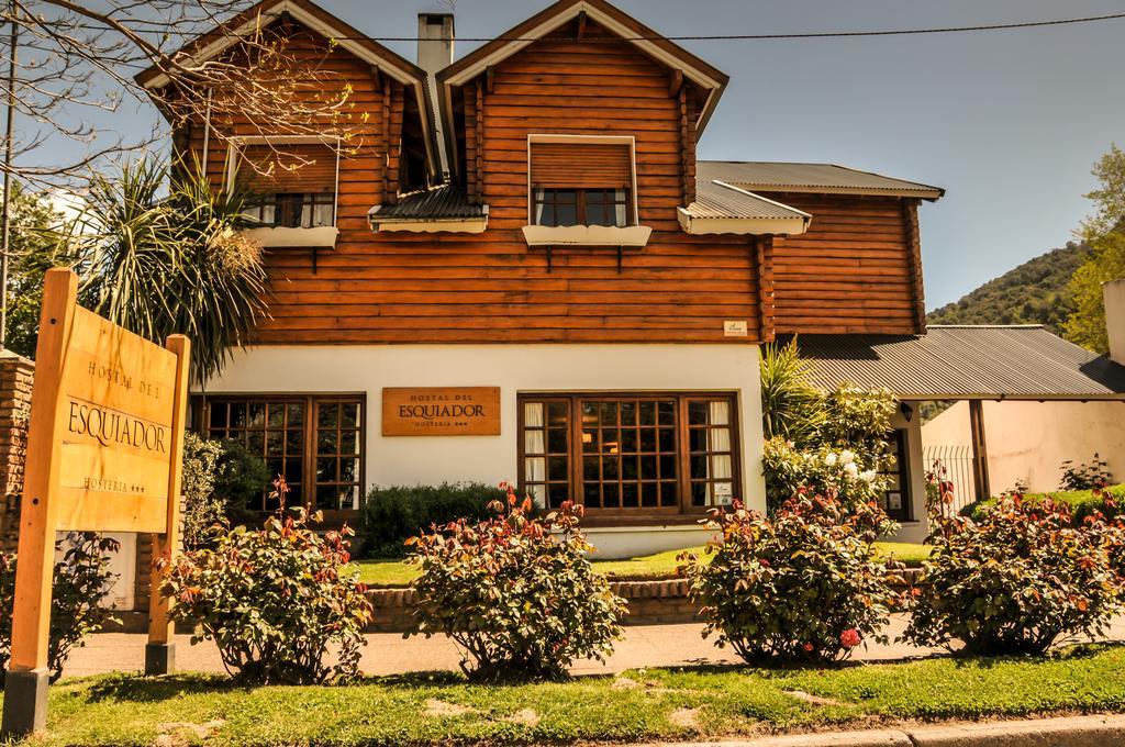 Hosteria Hostal Del Esquiador San Martín de los Andes المظهر الخارجي الصورة
