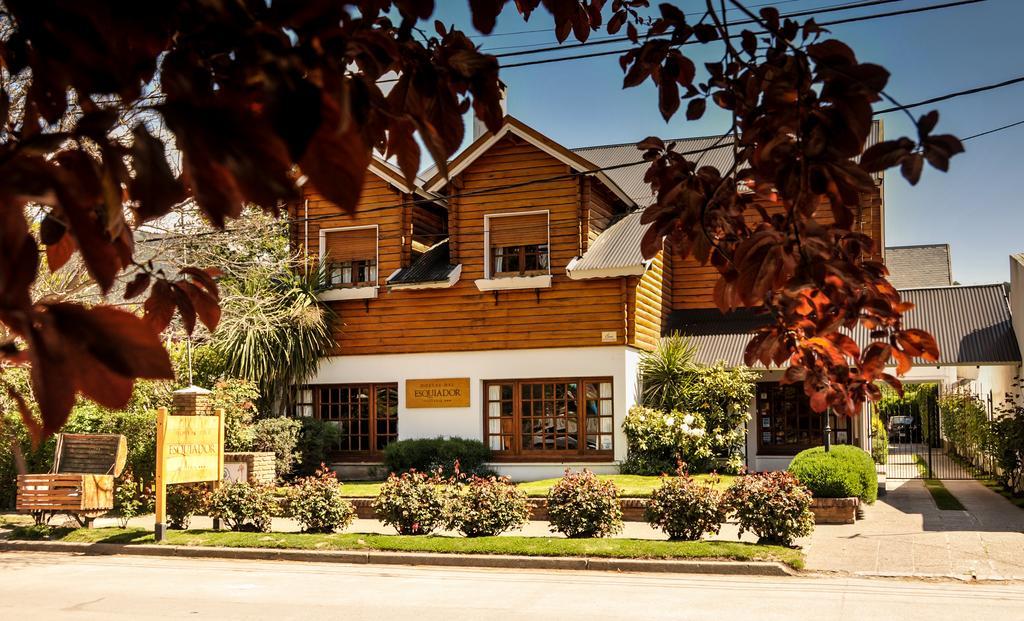 Hosteria Hostal Del Esquiador San Martín de los Andes المظهر الخارجي الصورة
